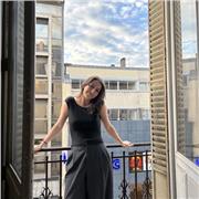 Etudiante - enseigne dans les matières du collège et du lycée